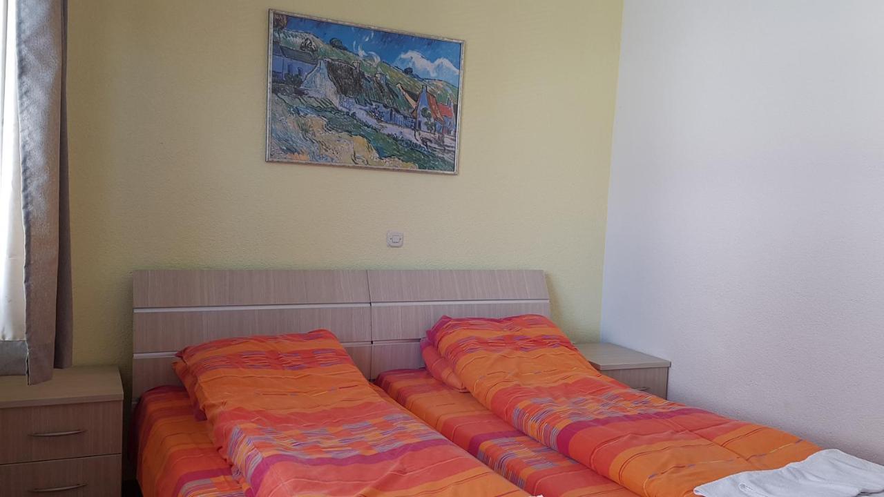 Luccia Apartments-Guesthouse Laguna أوهغيد المظهر الخارجي الصورة
